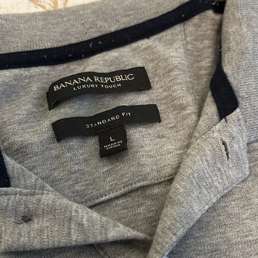 Banana Republic Luxury-Touch Striped Polo Shirt Gray Mens Size L Standard Fit